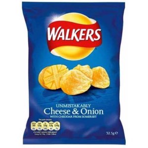 Walkers Cheese & Onion Crisps 32.5g